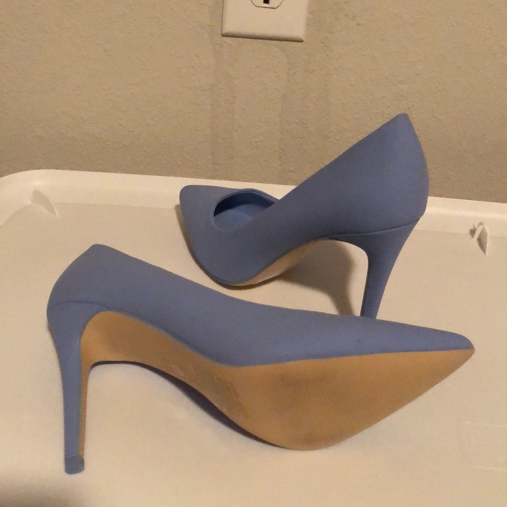 Powder blue pumps